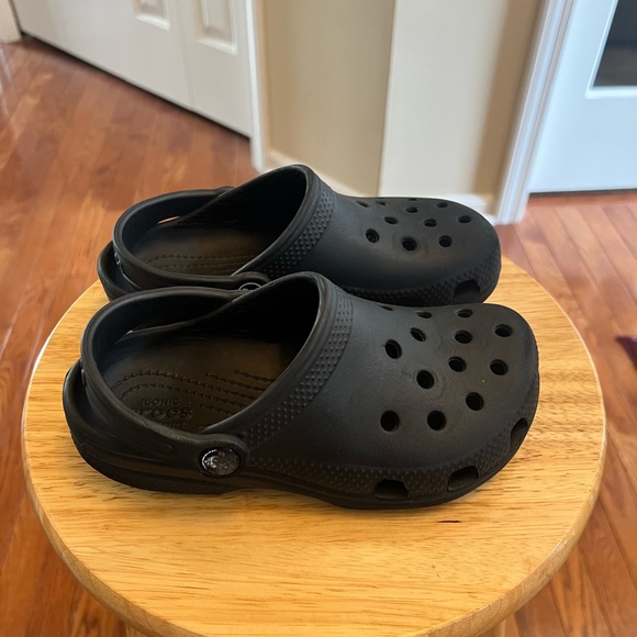 Crocs - Picture 4 of 7